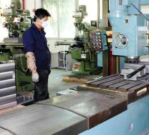 認(rèn)真上班的同事！